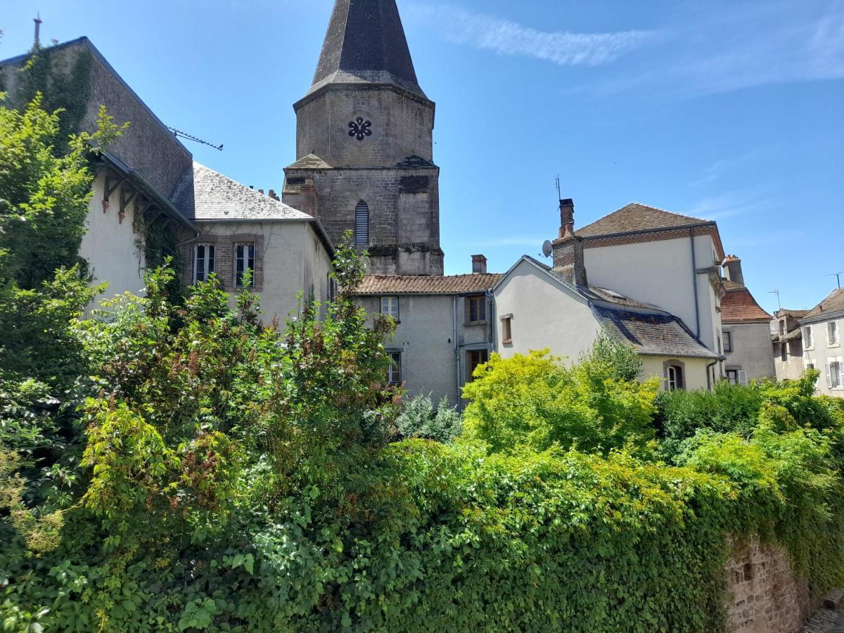 GÎte Déco Magnac-Laval Exterior foto